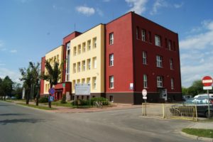 Budynek Urzędu Miejskiego w Ozorkowie Wigury 1