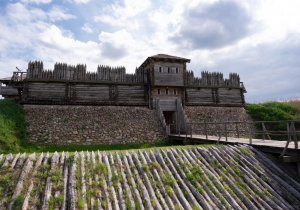 V Rekonstrukcja Historyczna w Tumie - przybysze w północy i wschodu